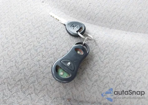 2003 Dodge Caravan Se from USA, damaged, VIN 1D4GP25R83B315833